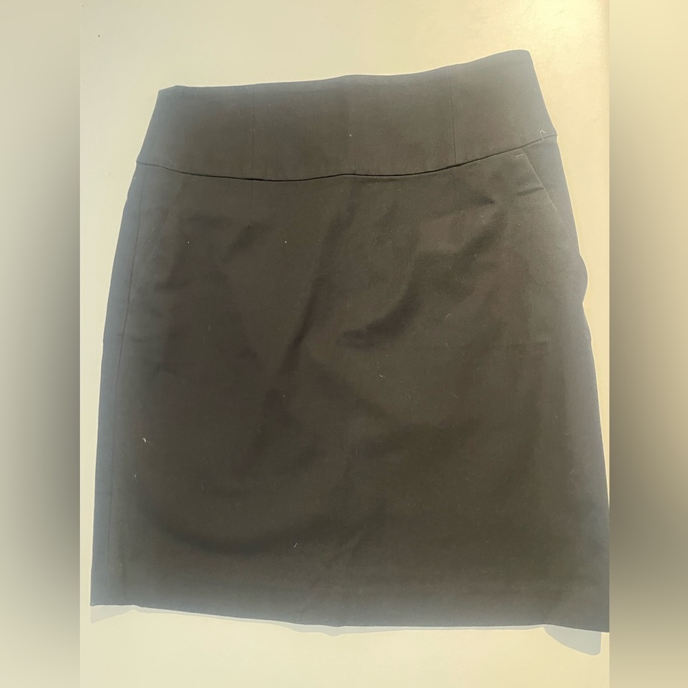 Banana Republic Classic Black Women's Pencil Work Skirt